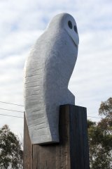 I roosted first: the original penis owl statue, Belconnen