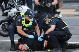 Police making the arrest.