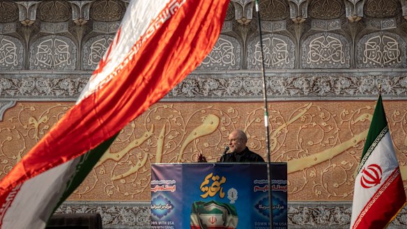 Ghalibaf è noto per le sue opinioni intransigenti: potrebbe essere lui a stringere un accordo con Trump?