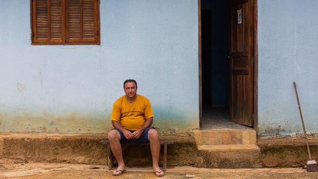 Livaldo "Ico" Marcelino, from Paracatu de Baixo, has suffered palpitations and swelling in his legs since losing his pastures and his community in the Samarco disaster. He says doctors can't work out what's wrong with him. 