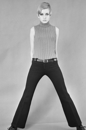 Stephanie is inspired by English model Twiggy’s 1960s flair.