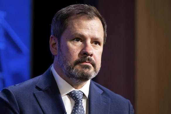 Industry Minister Ed Husic gained support from crossbenchers today. 