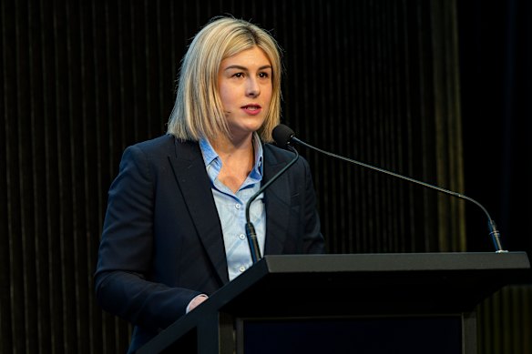 Jess Wilson addresses the forum.