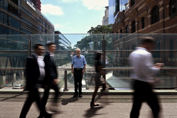 Wynyard Walk was designed by architectural firm Woods Bagot to link the Barangaroo commercial precinct with Wynyard station. 