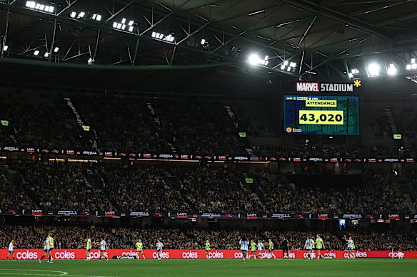 The crowd at Marvel Stadium on Friday night.
