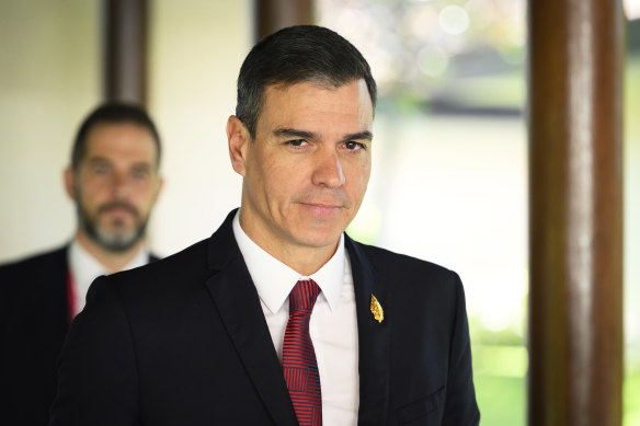 The residence of Spanish Prime Minister Pedro Sánchez was among those targeted.