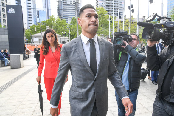 Israel Folau and wife Maria arriving at the Federal Court for a mediation hearing against Rugby Australia. 