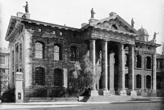 The Clarendon Building in 1920 when it was home to the Oxford University Press.