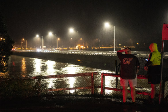 Windsor Bridge over the Hawkesbury River 