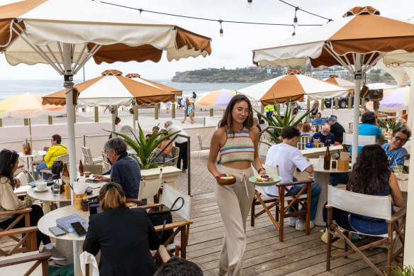 Glory Days boasts a stonking view of one of the world’s most famous beaches.