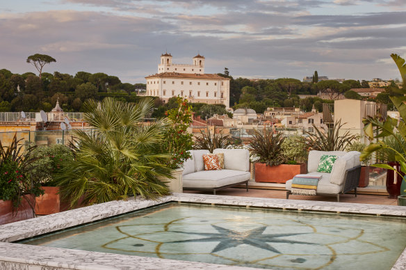 La Terrazza: 360-degree panorama across the rooftops of Rome.