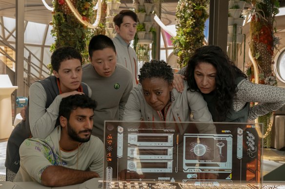 Clockwise from bottom left: Akshay Khanna, Tattiawna Jones, Sabrina Wu, David Dastmalchian, Noma Dumezweni and Tamara Podemski in Murderbot.
