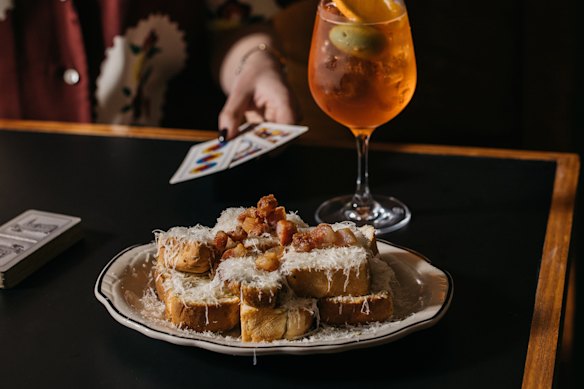 Da Bepi serves Venetian-inspired drinks and snacks, including fried mozzarella sandwiches.