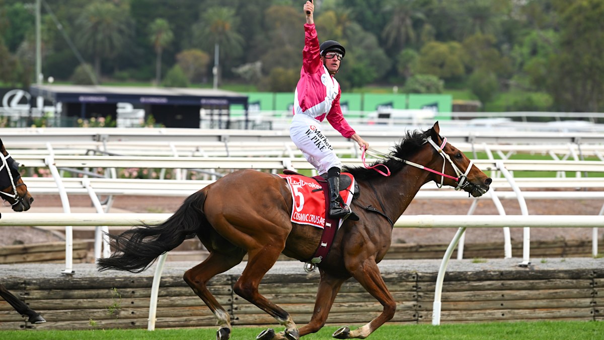 ‘Wizard of the West’ rides outsider to famous Cox Plate victory