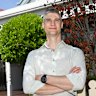 Jeremy van Dijk backs disclosure of reserve prices.