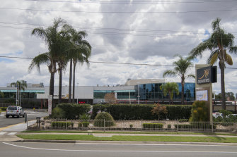 Mounties is one of the largest RSL clubs in Australia.