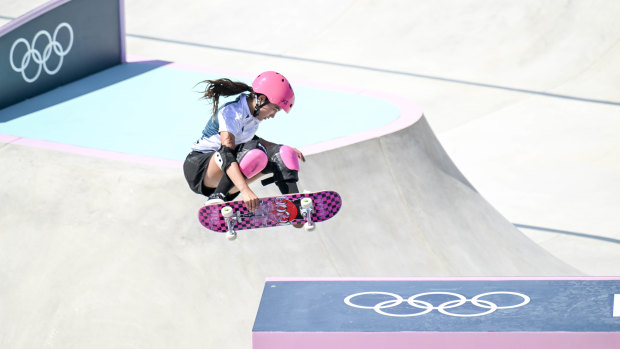 Arisa Trew flies high on her way to gold in the women’s park skateboarding. 