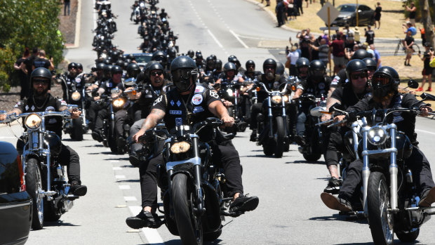 Hundreds of bikies arriving to Pinnaroo Valley Memorial Park.