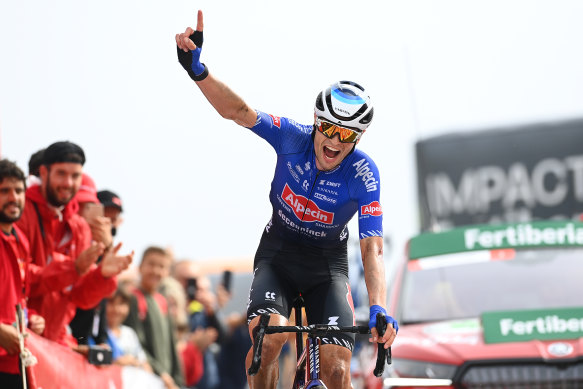 Jay Vine celebrated his second stage win in three days at the Vuelta.