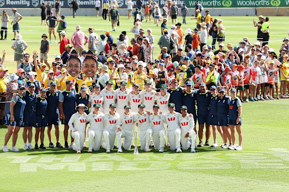 The Australian team celebrate their series win.