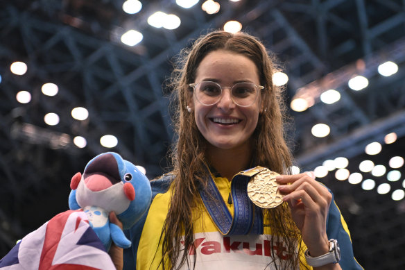 Kaylee McKeown won her third individual medal at the world championships in the women’s 200m backstroke. 