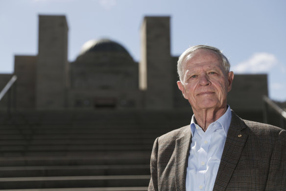 Former ADF chief Admiral Chris Barrie is among critics of a $500 million expansion of the Australian War Memorial.
