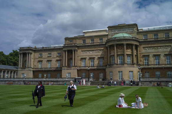 Buckingham Palace could be a public space under the new king’s rule.