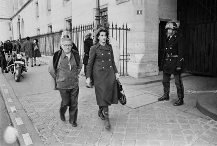 Halimi walks with French philosopher Jean-Paul Sartre a the Palais de Justice in Paris in 1970.
