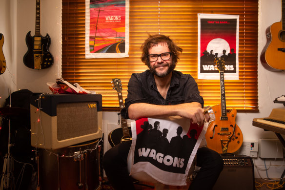 Henry Wagons is one of the many musicians who can't perform live at the moment. Fans can support their favourite artists by purchasing merchandise online. 