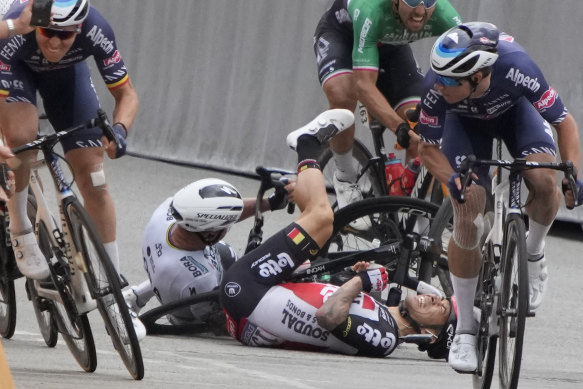 Peter Sagan, centre left, and Caleb Ewan, centre right, collided during the sprint towards the finish line.