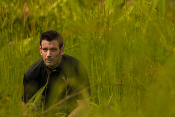 Mob fixer Paulo Keegan resorts to hiding behind a reverend’s collar in Irreverent.