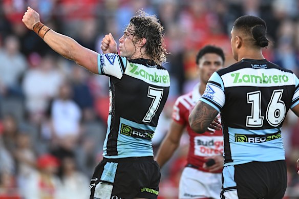 O desempenho de 30 pontos de Nicho Hynes contra os Dolphins é o maior de um jogador do Shark na história.