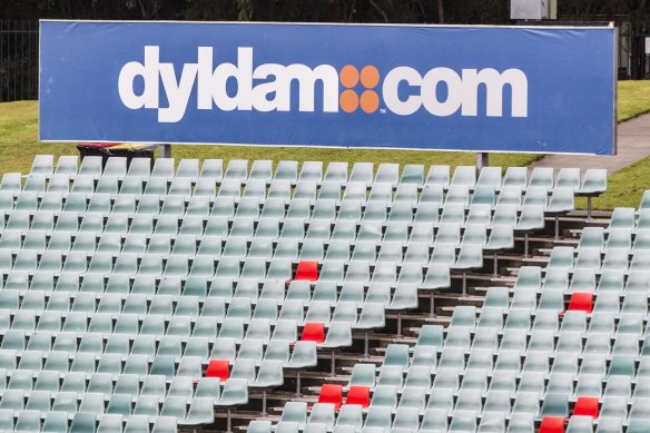 Support pulled: Dyldam stopped paying their contracted sponsorship payments in 2016.
