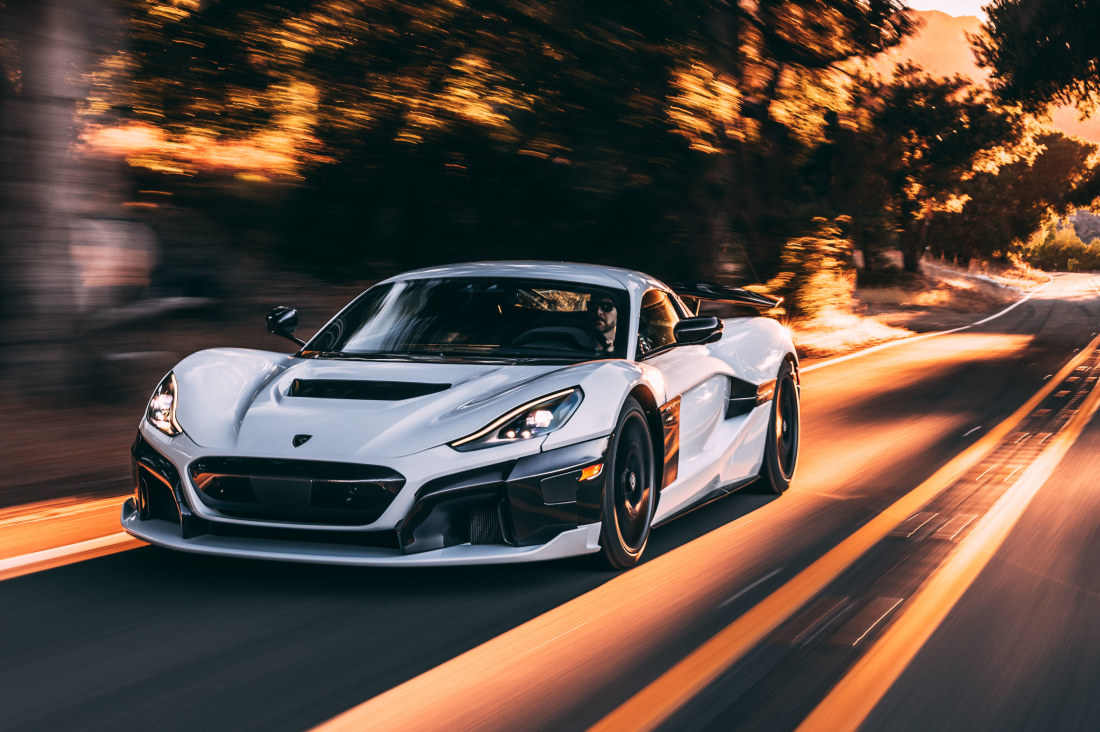Rimac outlet nevera acceleration