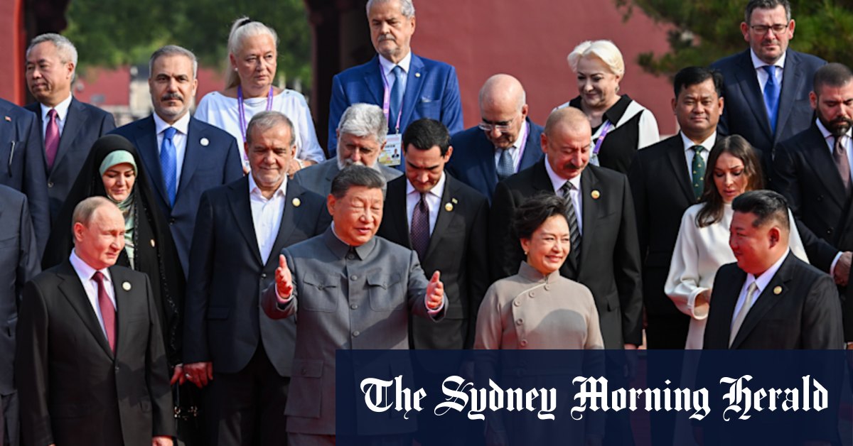 Former Victorian premier poses alongside Xi Jinping, Vladimir Putin and Kim Jong-un