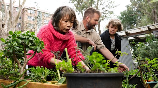 Paula Le, Phil Pettitt, from the Community Greening program, and Jan Chamberlain who lives in over 55s living. Paula and Jan both use the community garden within their complexes to meet friends and combat loneliness.