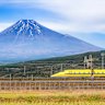 Can you name the volcano that overlooks Tokyo?