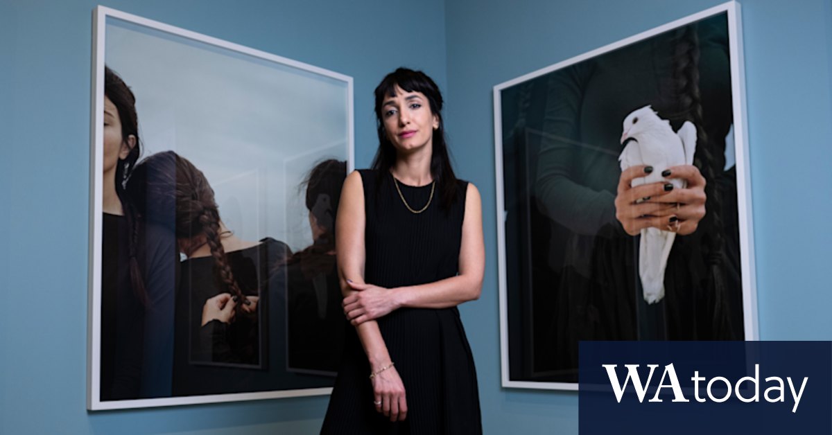 Art Gallery of NSW Hoda Afshar exhibition: A Curve is a Broken Line - Vimarsana News