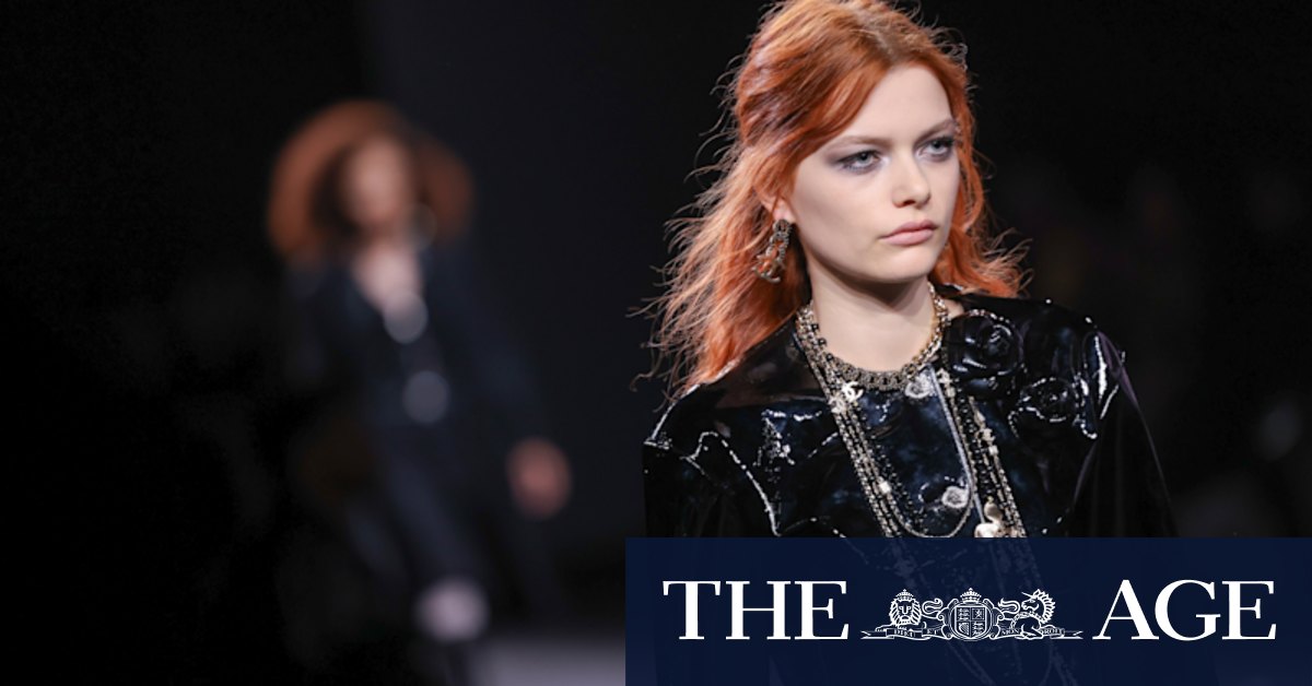 Paris Fashion Week 2023: Back to black - Vimarsana News