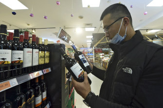 Value of Australian wine exports to China falls 96 per cent - Sydney Morning Herald