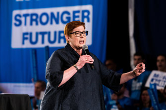 Foreign Affairs Minister Marise Payne entered to the theme of AC’/DC’s ‘Thunderstruck’.