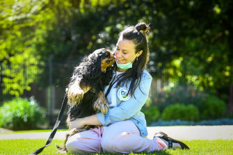 Chelsie Spence from Canine Comprehension with therapy dog, Joosh.