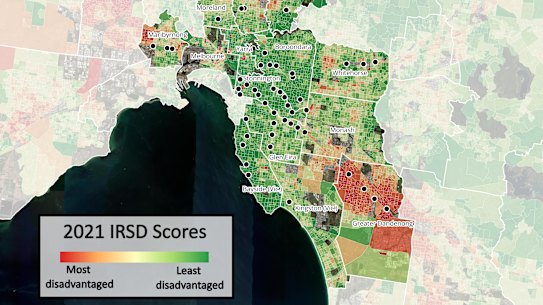 The locations of Melbourne’s proposed activity centres by socioeconomic status.