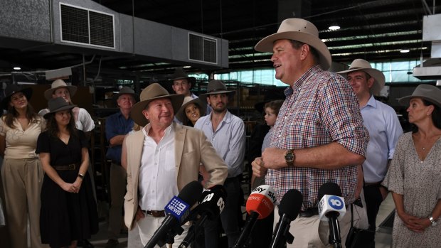 Andrew Forrest (left) and outgoing Akubra chairman and co-owner Stephen Keir.