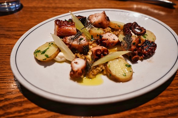Fremantle octopus, green olive, kipfler potato and wild fennel at Cumulus.