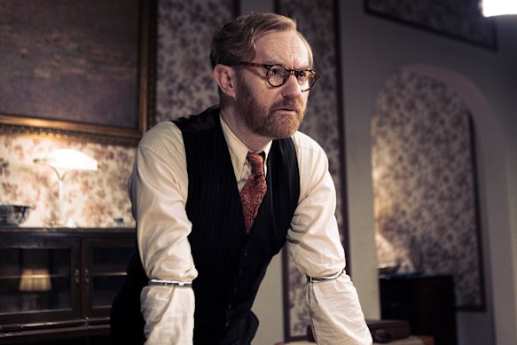 Mark Gatiss, the creator of Bookish, also stars in the show’s lead role. 