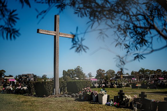  Liverpool Cemetery. 
