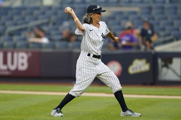 Gwen Goldman throws the ceromonial first pitch at Yankees Stadium.