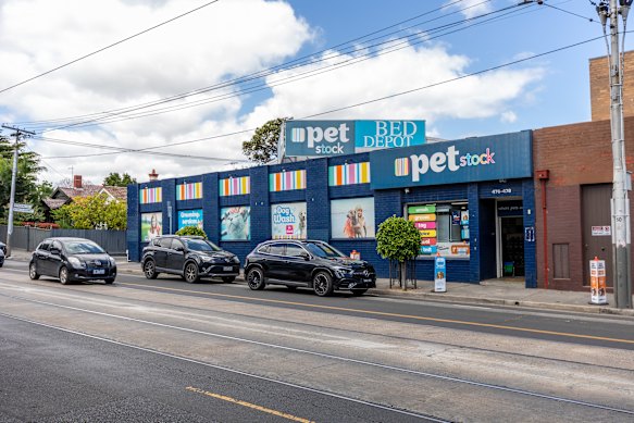 The Petstock outlet at 476-478 High Street, Prahran.