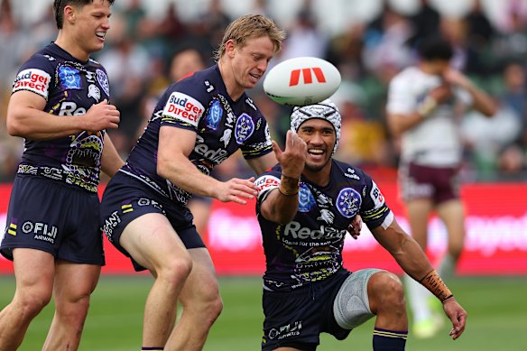 Sualauvi Fa’alogo celebrates a try for Melbourne.